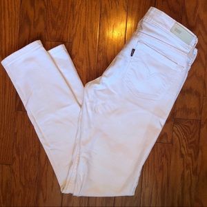 Levi’s Demi Curve Low Rise Skinny Jeans